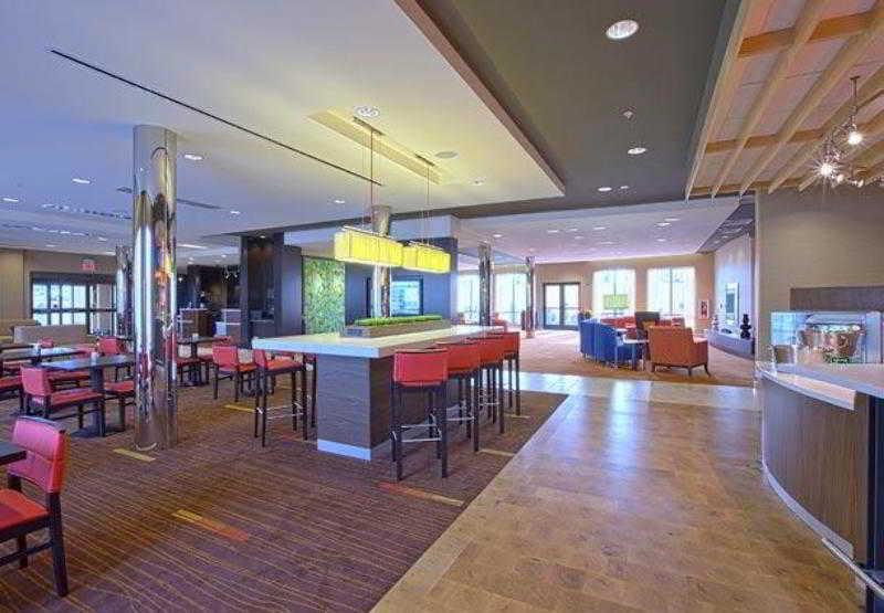 Courtyard By Marriott